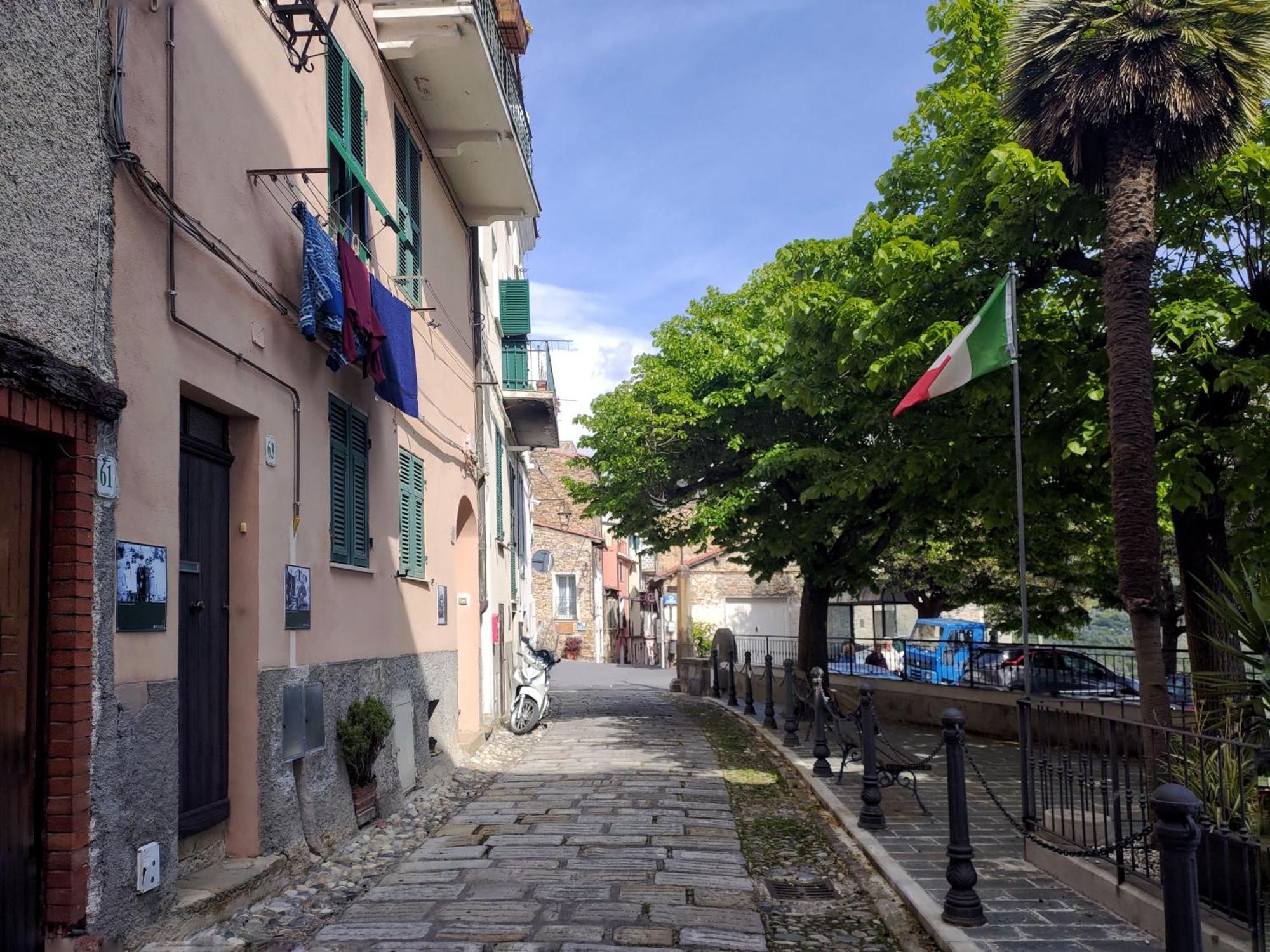La Casa Di Ros Daire Perinaldo Dış mekan fotoğraf